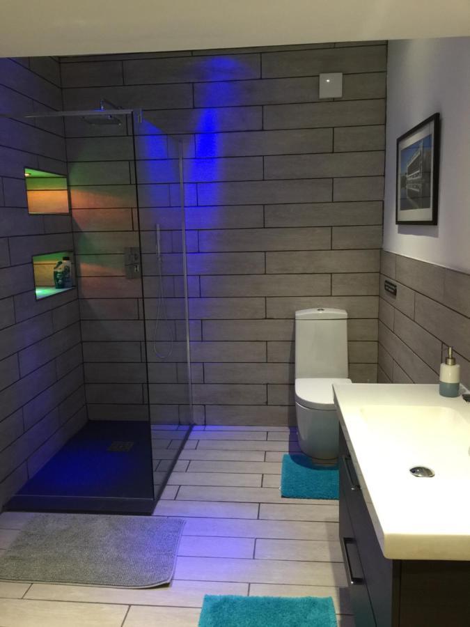 Penpont Vollie House With Hot Tub, Sauna & Log Burner מראה חיצוני תמונה