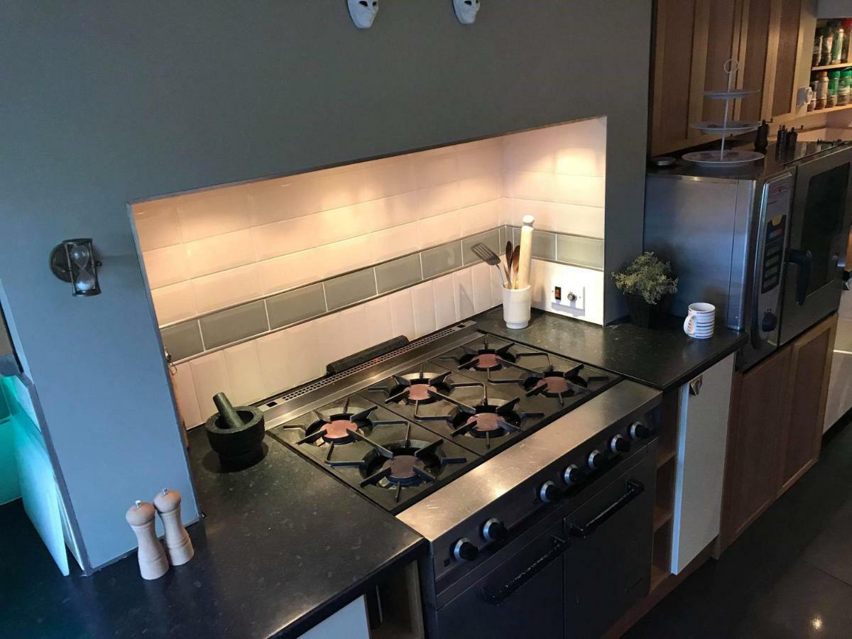 Penpont Vollie House With Hot Tub, Sauna & Log Burner מראה חיצוני תמונה